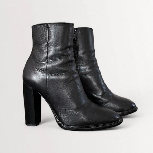 Vince Black Leather High Heel Ankle Boots Booties Women's US 6.5 EU 37 - Picture 1 of 7